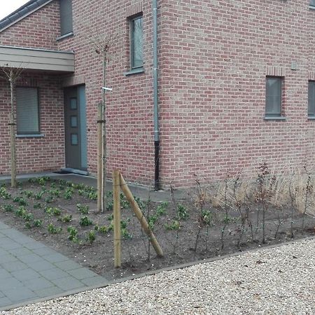 B&B De Laak Bilzen Eksteriør billede