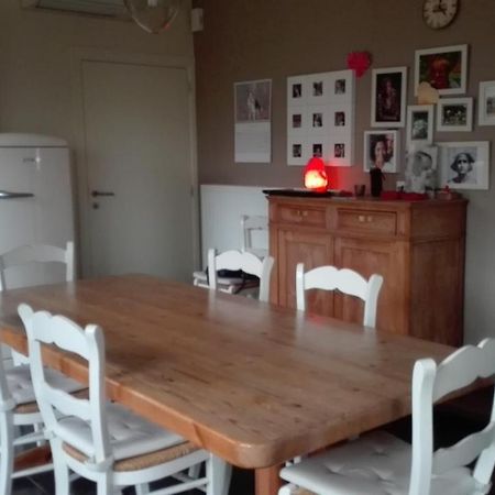 B&B De Laak Bilzen Eksteriør billede